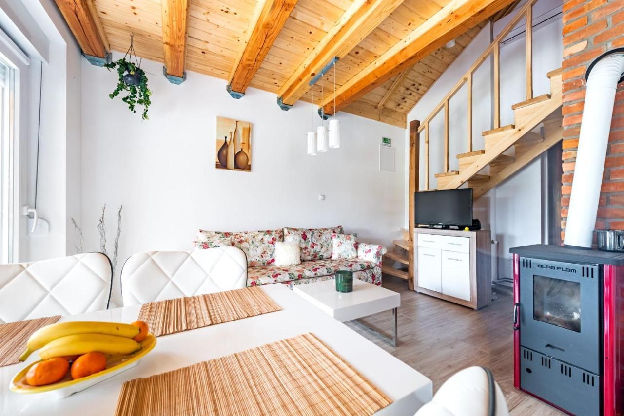 Apartman Tea Valpovo Exterior photo