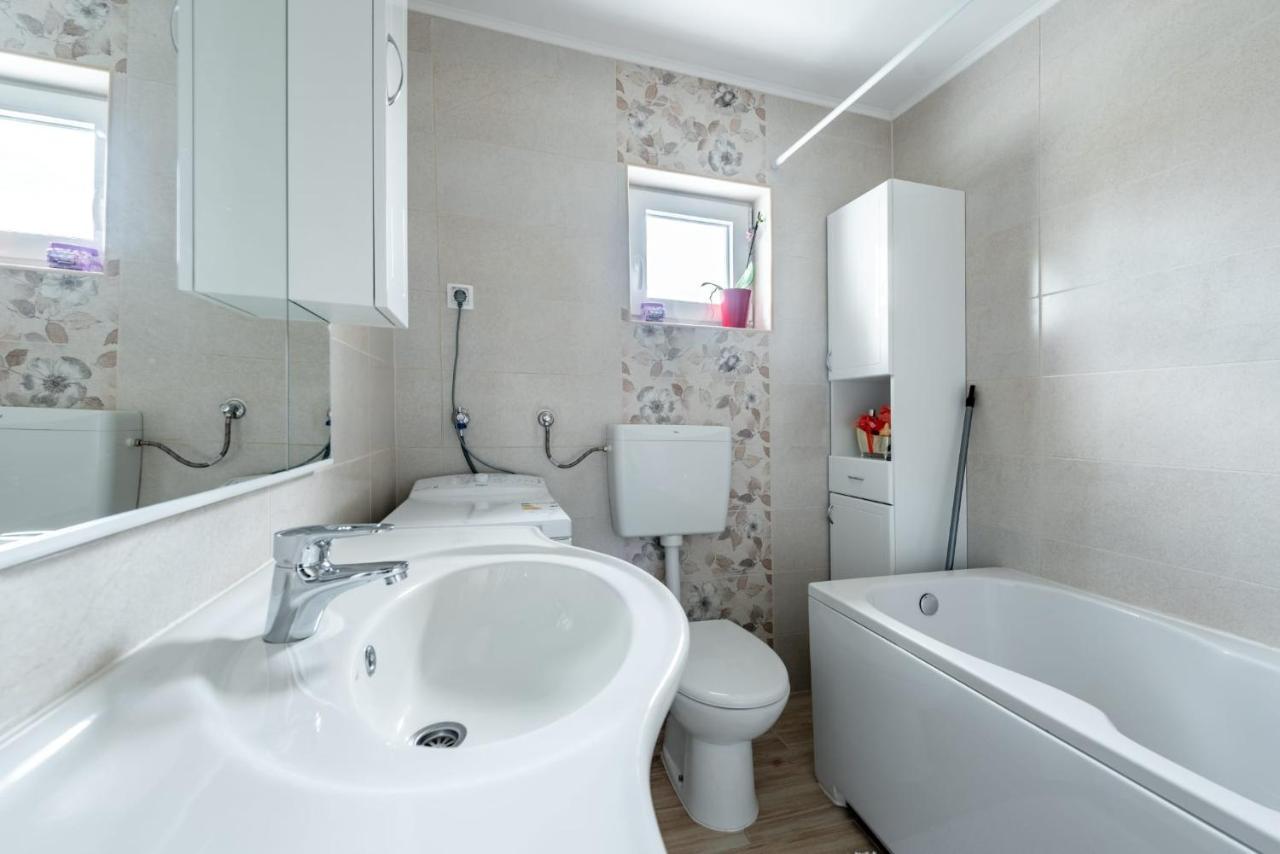 Apartman Tea Valpovo Exterior photo